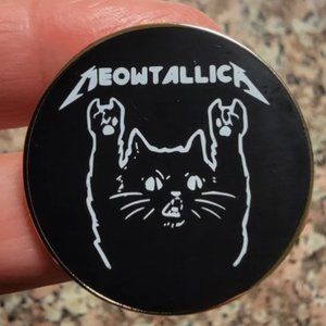 *2 for $13* "MEOWtallica" Metallica Heavy Metal Black Cat Round Badge Pin